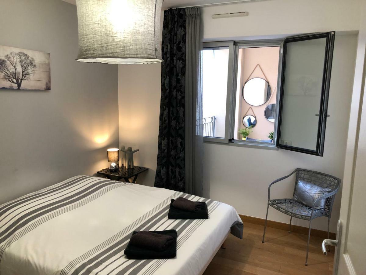 10 Rue De La Rampe Lejlighed Cannes Eksteriør billede